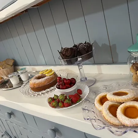 ベッド・アンド・ブレックファスト Dolce 4*